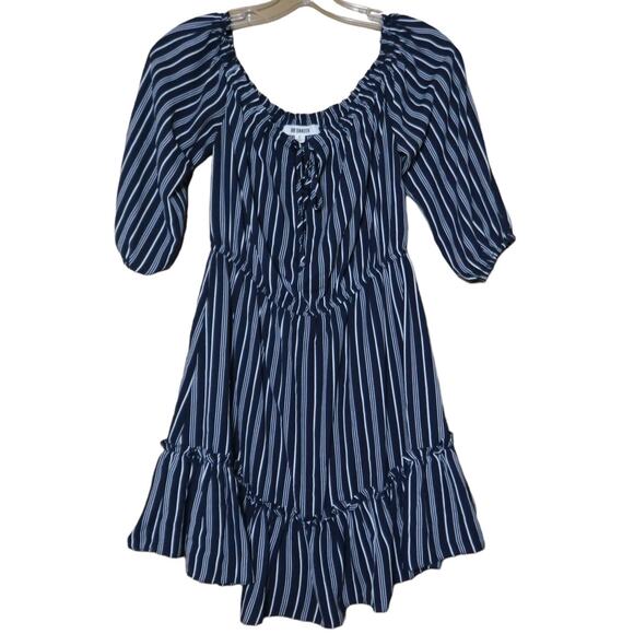 BB Dakota Off Shoulder Dress Fit & Flare Elastic Waist Striped Navy Blue White S - Picture 1 of 10